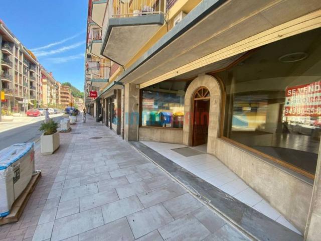 Local Comercial en venta en Beasain, Guipúzcoa