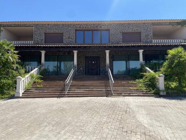 Local Comercial en venta en Belmonte