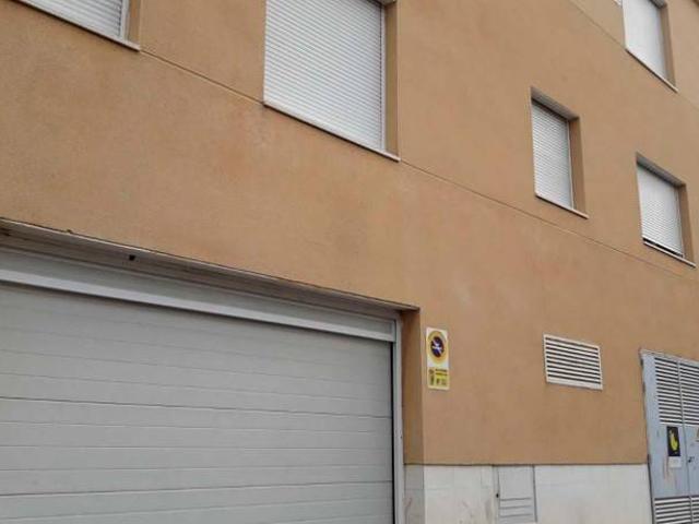 Local Comercial en venta en Belmonte De Tajo, Madrid