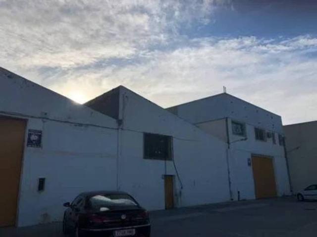 Local Comercial en venta en Benahadux, Andalucía