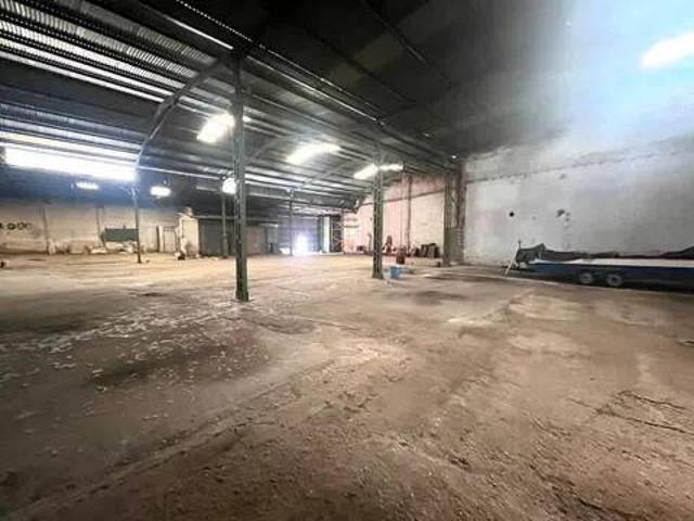 Local Comercial en venta en Santa Clara, Benavente