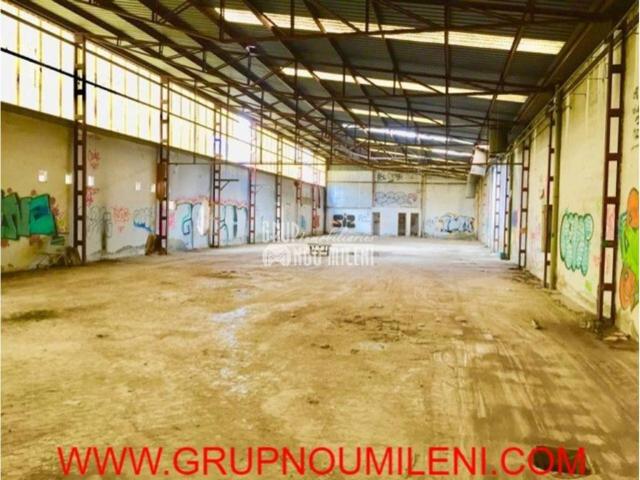 Local Comercial en venta en Benetússer