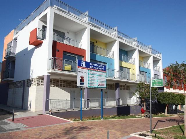 Local Comercial en venta en Beniarbeig Local Comercial en venta en Beniarbeig