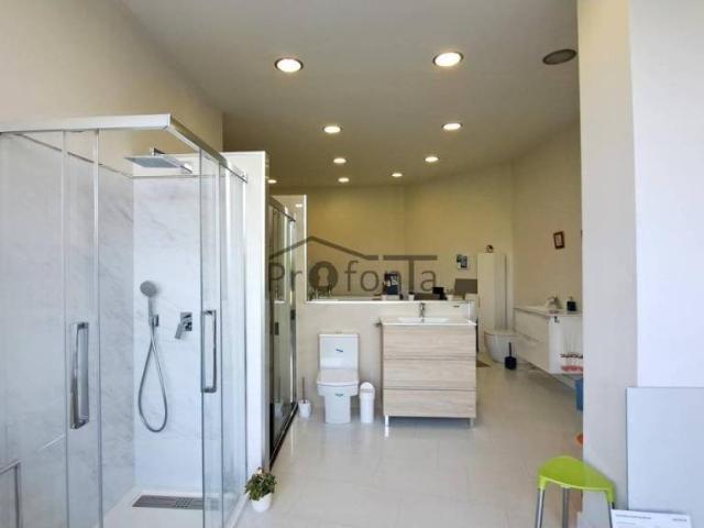 Local Comercial en venta en Betanzos