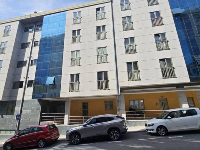Local Comercial en venta en Betanzos, Galicia