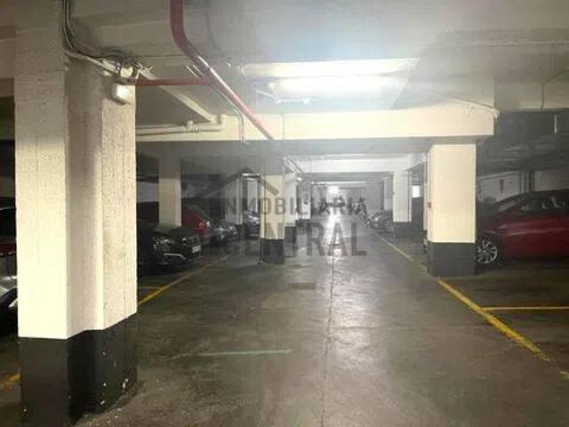 Local Comercial en venta en Deusto, Bilbao
