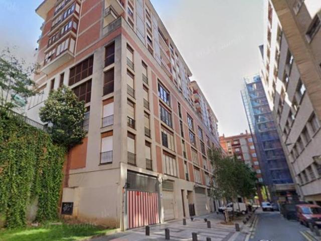 Local Comercial en venta en Uribarri, Bilbao