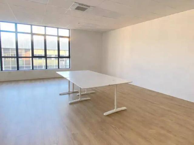 Local Comercial en venta en Deusto, Bilbao