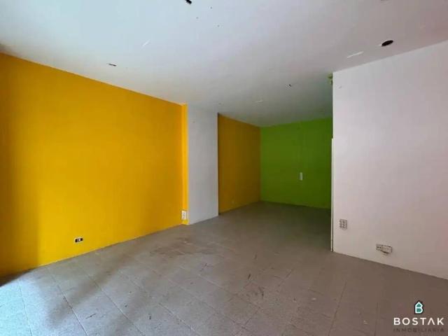 Local Comercial en venta en Uribarri, Bilbao