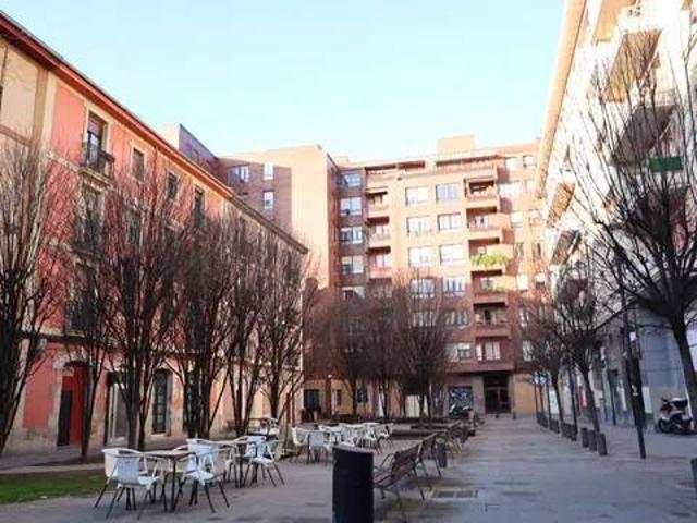 Local Comercial en venta en Uribarri, Bilbao
