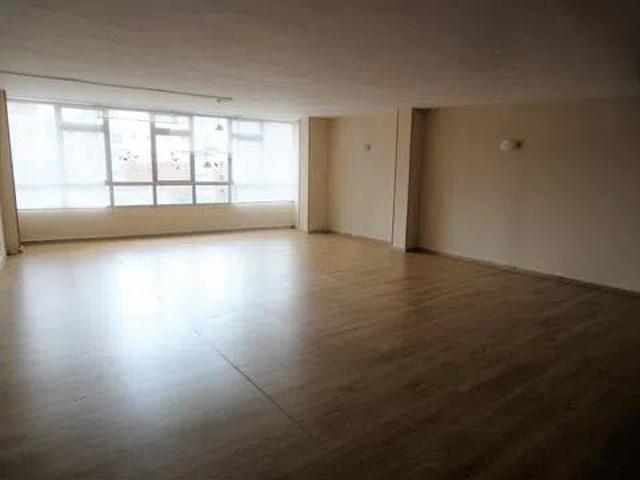Local Comercial en venta en Errekalde, Bilbao