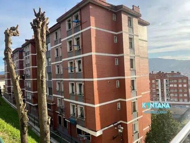 Local Comercial en venta en Uribarri, Bilbao
