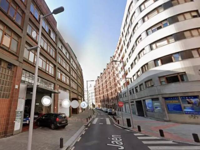 Local Comercial en venta en Errekalde, Bilbao
