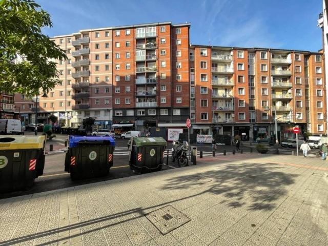 Local Comercial en venta en Bilbao, Guipúzcoa