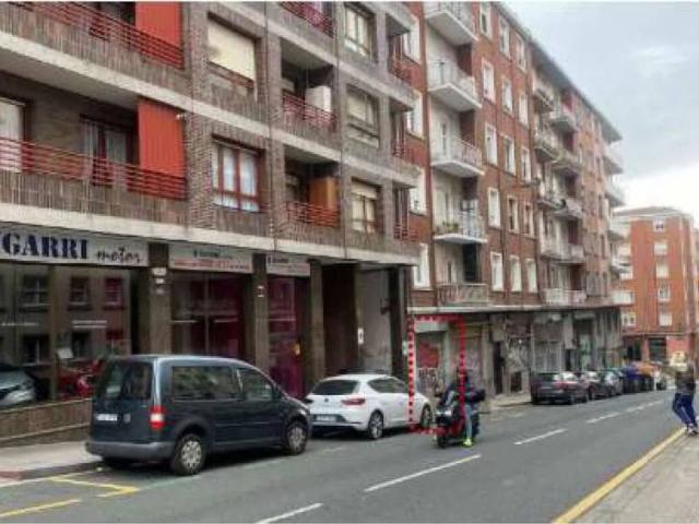 Local Comercial en venta en Uribarri, Bilbao
