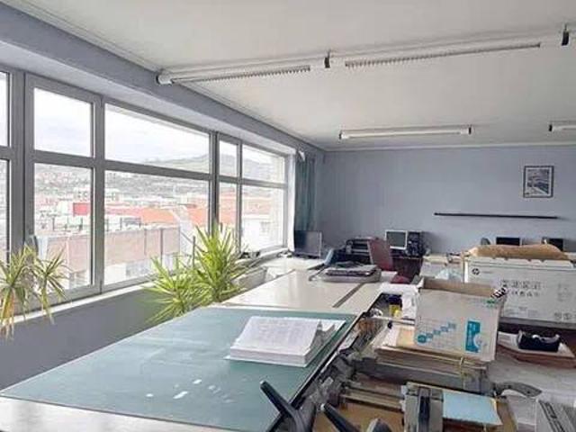 Local Comercial en venta en Deusto, Bilbao