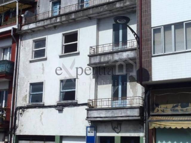 Local Comercial en venta en Boiro