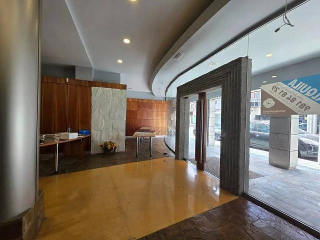 Local Comercial en venta en Boiro, A Barbanza