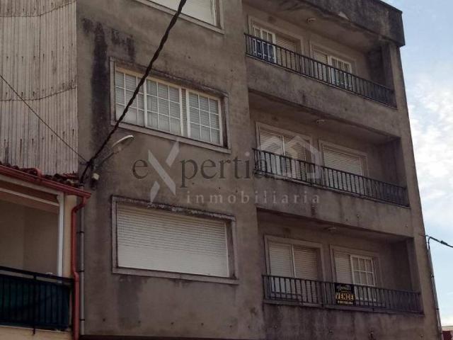 Local Comercial en venta en Boiro