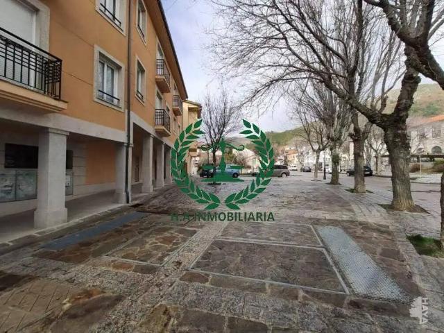 Local Comercial en venta en Bustarviejo, Madrid