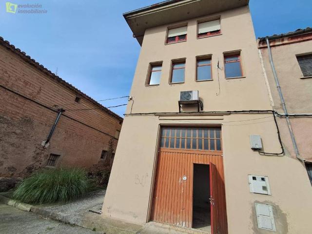 Local Comercial en venta en Busto De Bureba, Castilla y León