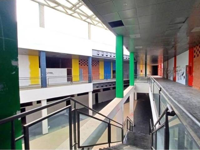 Local Comercial en venta en Cabanillas Del Campo, Castilla-La Mancha