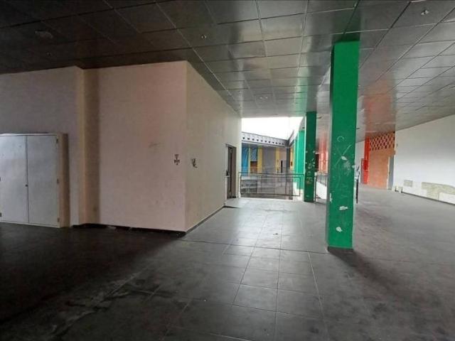 Local Comercial en venta en Cabanillas Del Campo, Castilla-La Mancha