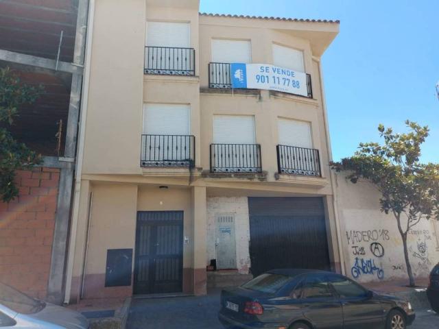 Local Comercial en venta en Camarena