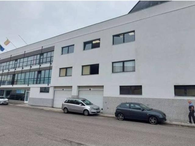 Local Comercial en venta en Camargo, Cantabria