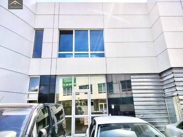 Local Comercial en venta en Camargo, Cantabria