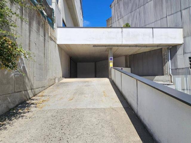 Local Comercial en venta en Cambre, A Barreira