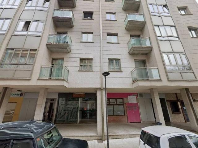 Local Comercial en venta en Cambre, O Valado
