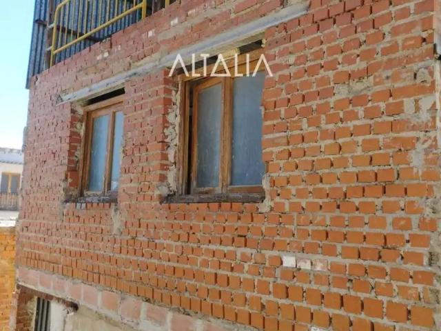 Local Comercial en venta en Canalejas Del Arroyo, Castilla-La Mancha