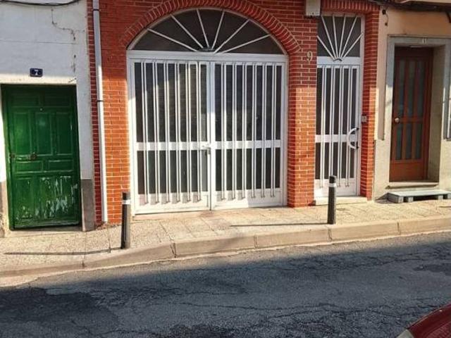 Local Comercial en venta en Candeleda, Castilla y León