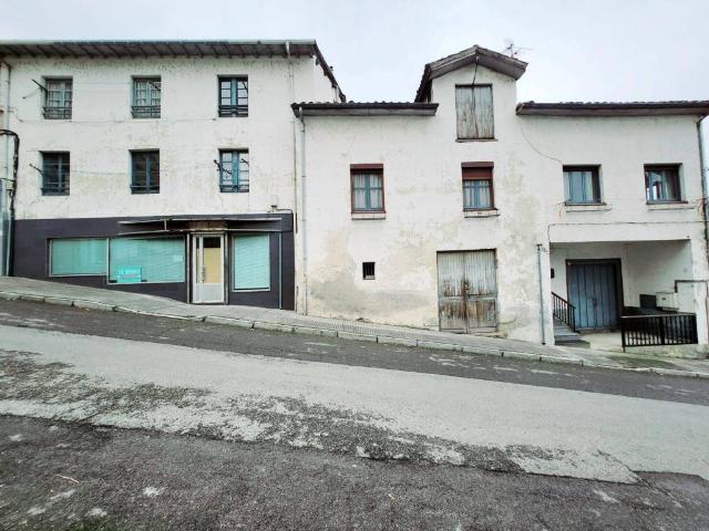 Local Comercial en venta en Cangas Del Narcea, Asturias