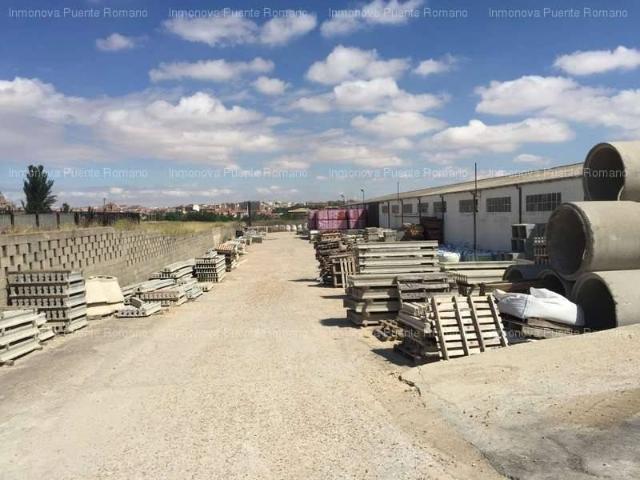 Local Comercial en venta en Carbajosa De La Sagrada