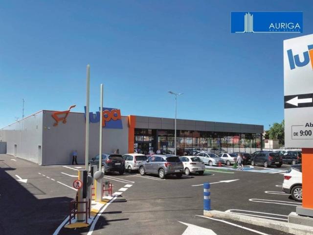 Local Comercial en venta en Carbajosa De La Sagrada