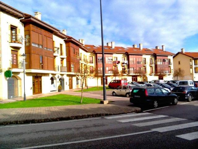 Local Comercial en venta en Cartes, Cantabria