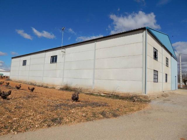 Local Comercial en venta en Casas De Guijarro