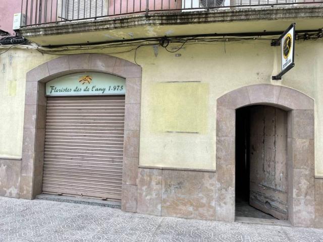 Local Comercial en venta en Castellnou de Bages, Barcelona