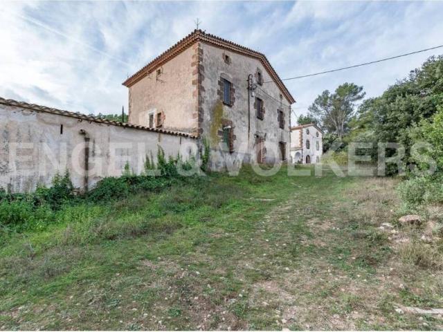 Local Comercial en venta en Castellví De Rosanes
