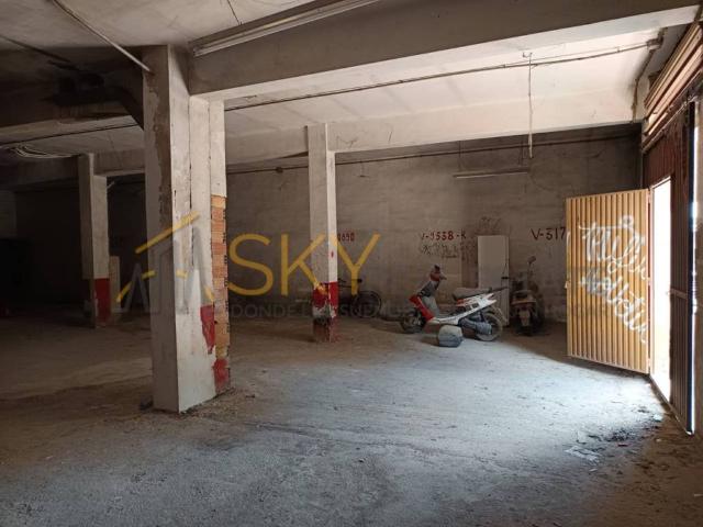 Local Comercial en venta en Catarroja
