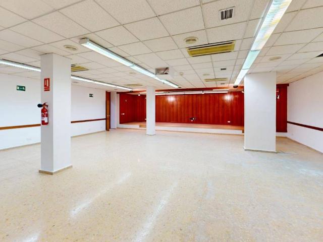 Local Comercial en venta en Catarroja