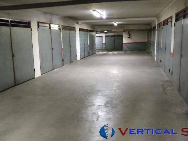 Local Comercial en venta en Caudete, Castilla-La Mancha