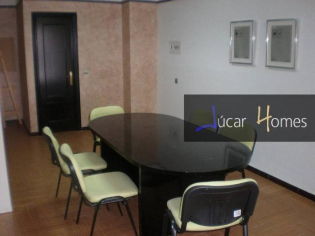 Local Comercial en venta en Caudete, Castilla-La Mancha