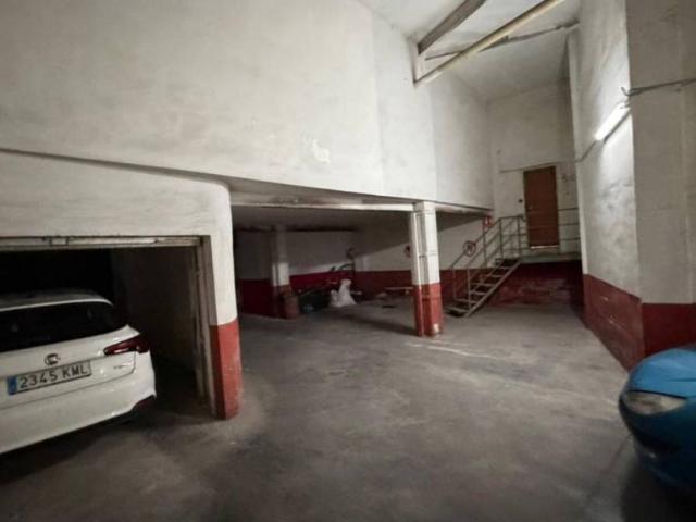 Local Comercial en venta en Caudete, Castilla-La Mancha