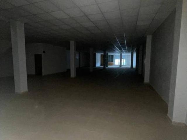 Local Comercial en venta en Caudete, Castilla-La Mancha