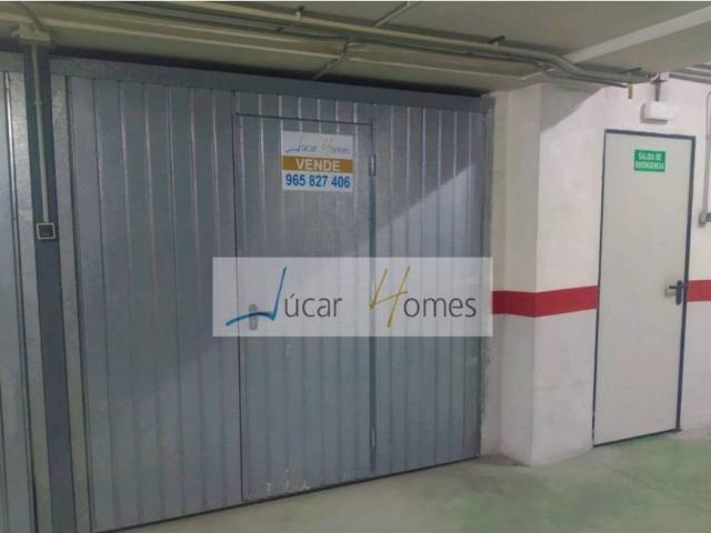 Local Comercial en venta en Caudete, Castilla-La Mancha
