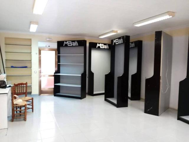 Local Comercial en venta en Caudete, Castilla-La Mancha