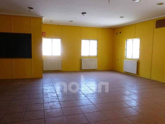 Local Comercial en venta en Cañizo, Castilla y León